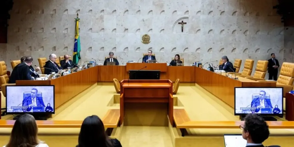 Pela tese definida pelo STF, o Estado é responsável na esfera cível por morte ou ferimento decorrentes de operações policiais.