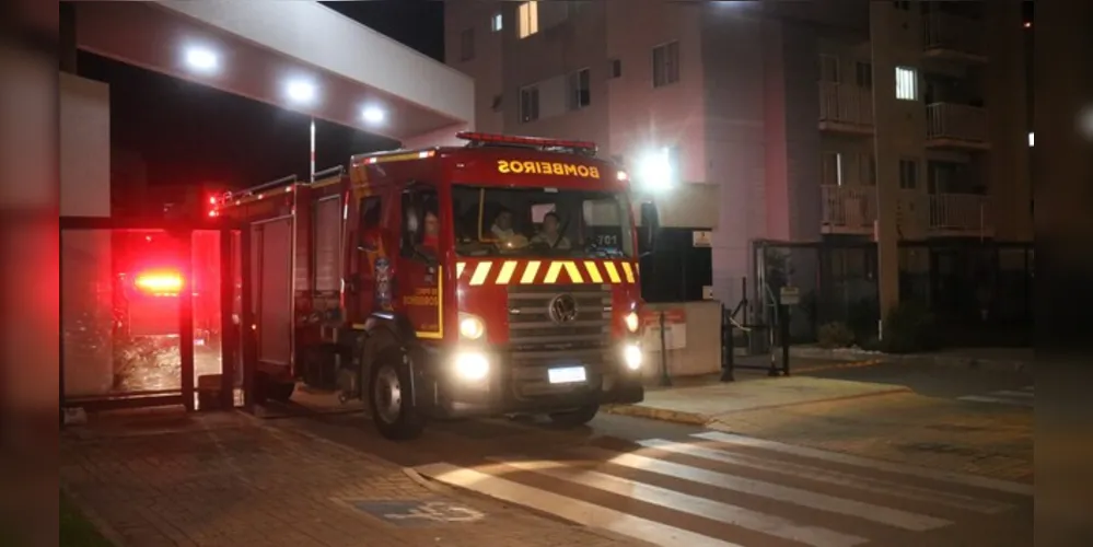 Quando as equipes chegaram no local, o princípio de incêndio já havia sido controlado