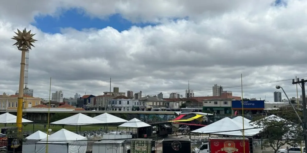 A abertura, nesta sexta (12), será às 17 horas