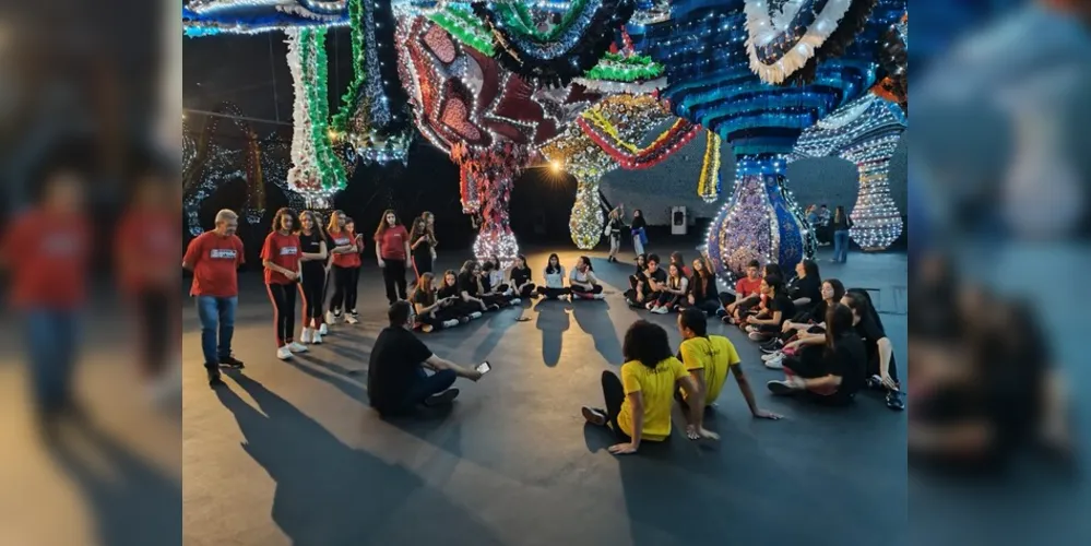 As visitas permitiram aos alunos estabelecerem novos aprendizados, além de toda diversão e deslumbre com as obras e o passeio