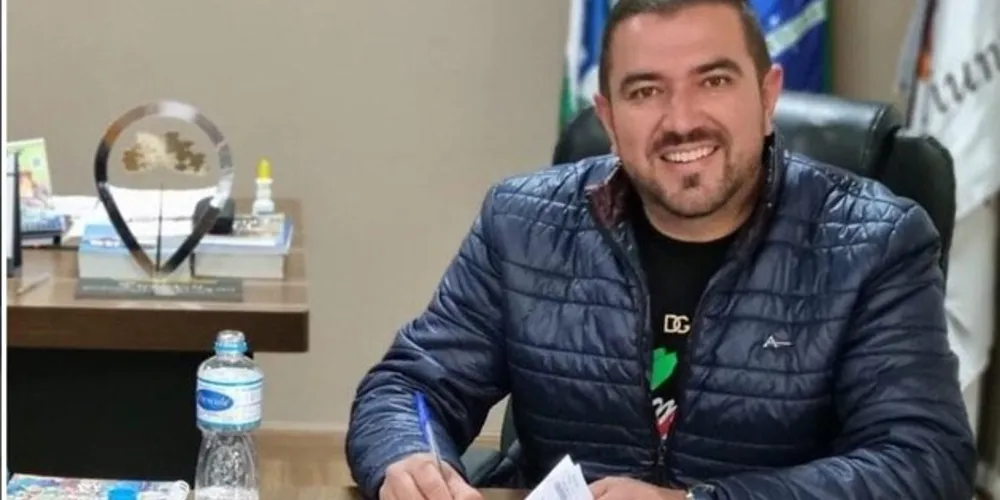 O presidente da AMCG e prefeito de São João do Triunfo, Abimael do Vale, reforçou a importância do projeto