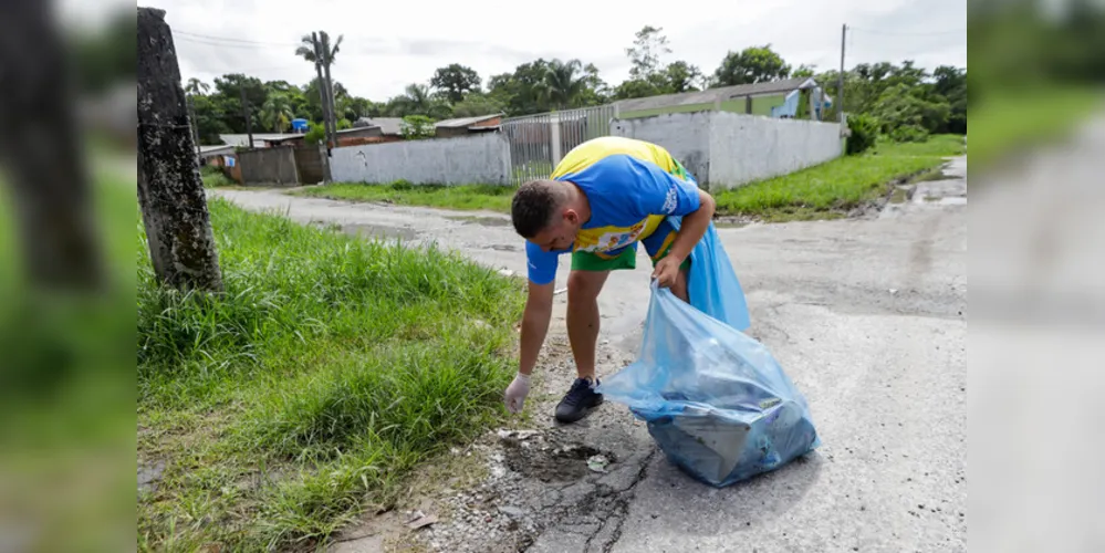 A Sesa, por meio das 22 Regionais de Saúde, solicitou a adesão de todas as prefeituras para ajudar a controlar a situação epidemiológica da doença.