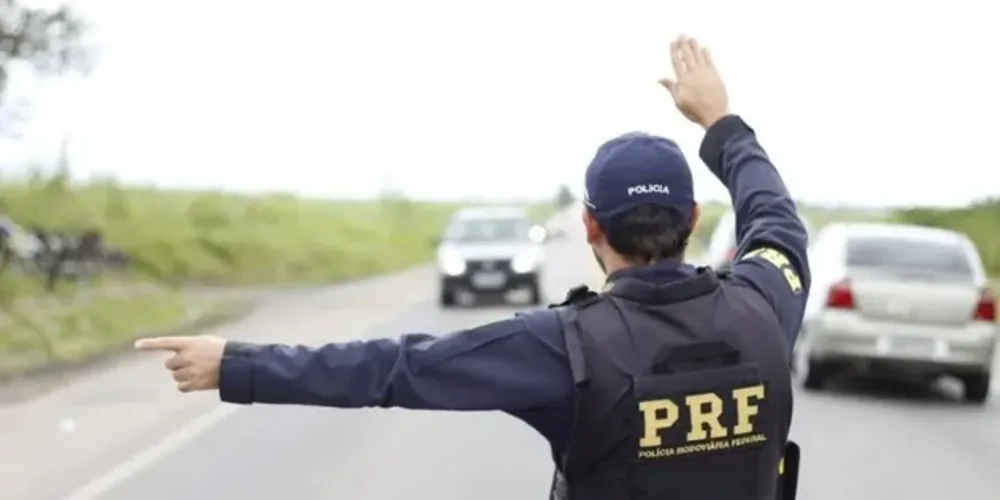 Agente foi atropelado em um trecho da BR-277, em Foz do Iguaçu