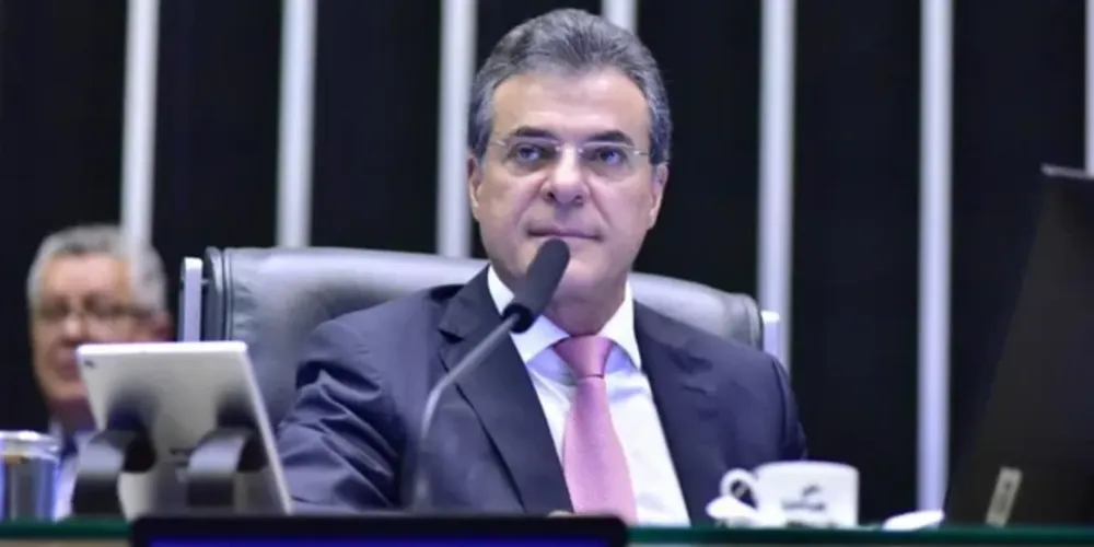 Richa já foi prefeito e vice-prefeito da capital, além de ser ex-governador do Paraná