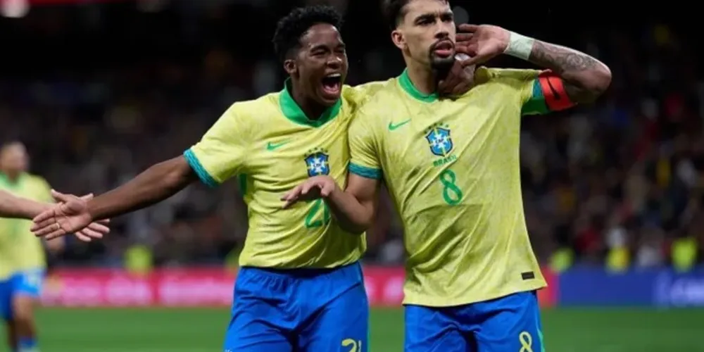 Paquetá marcou o gol de empate aos 49 minutos do segundo tempo