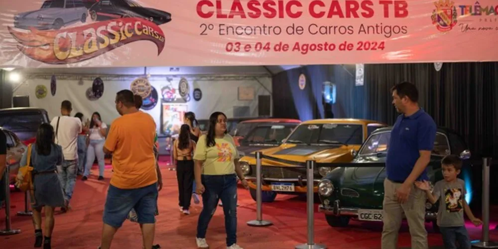 Quem foi ao evento, com certeza notou que está tendo uma exposição com vários carros antigos