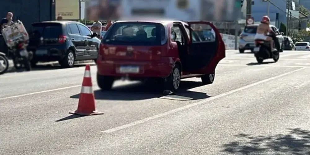Perseguição no Centro de São José dos Pinhais termina com casal executado e mais um ferido