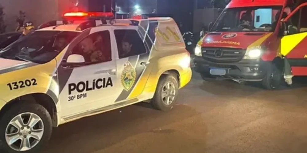 O homem ficou bastante ferido e precisou ser atendido pelo Siate