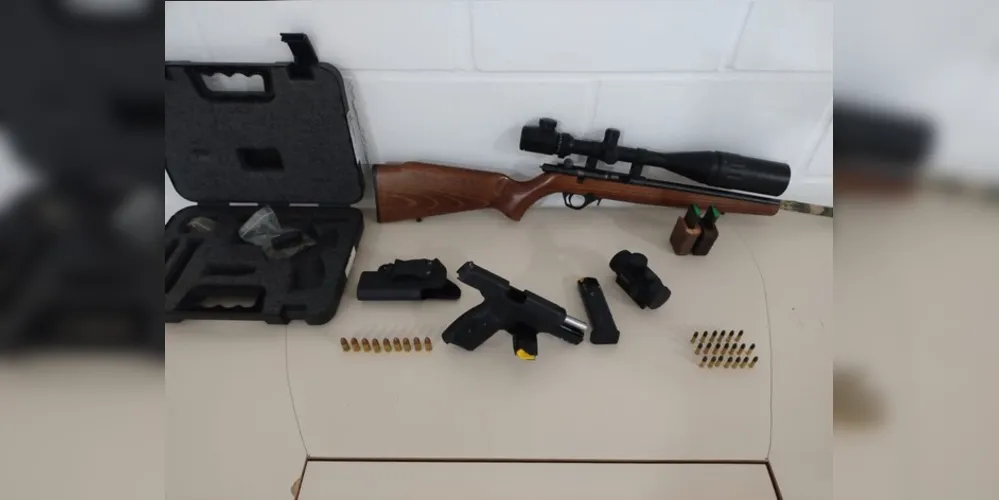 Armas de fogo foram encontradas com um dos suspeitos