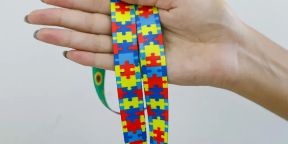 Campanha faz parte do 'Abril Azul'