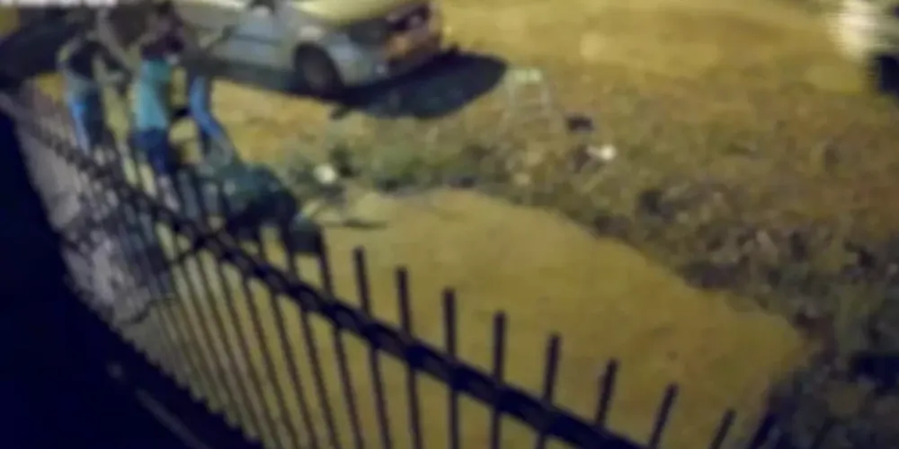 Além da criança, outra vítima também foi atingida pelos disparos