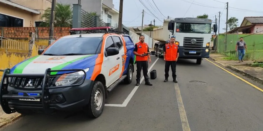 A ideia de utilizar drones surgiu da necessidade de fiscalizar e monitorar locais de difícil acesso