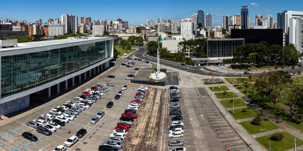 Os locais de prova serão abertos às 13 horas e o fechamento está marcado para às 14 horas.