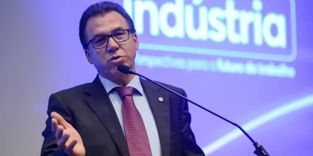 O ministro Luiz Marinho anunciou na terça-feira passada (27) que enviará ao Congresso Nacional a proposta