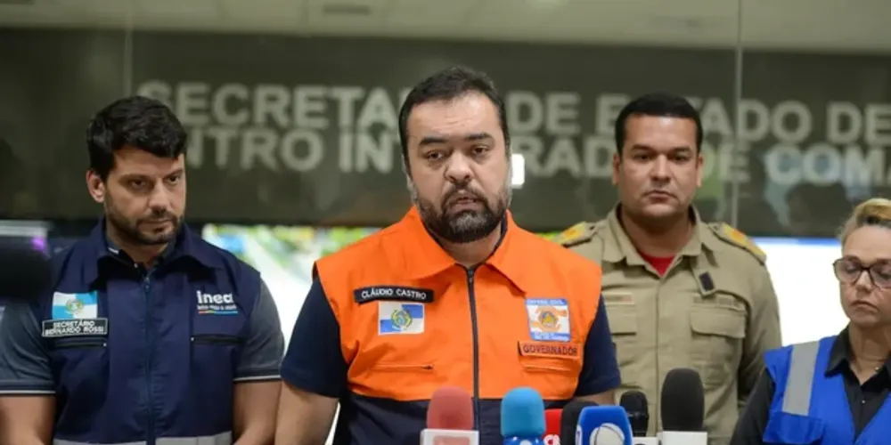 O temporal que atingiu o estado do Rio de Janeiro nesta sexta-feira (22) deixou sete mortos.