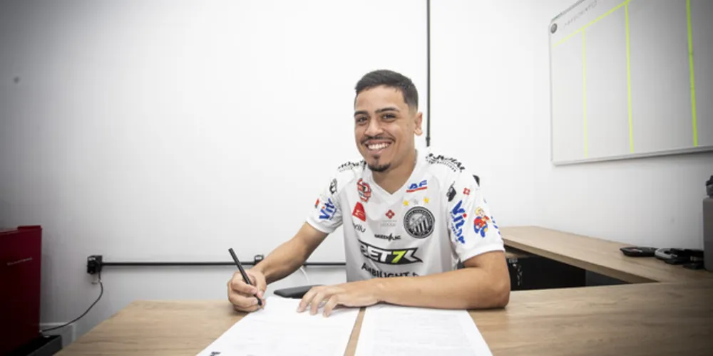 A assinatura do contrato aconteceu nessa quarta-feira (10)