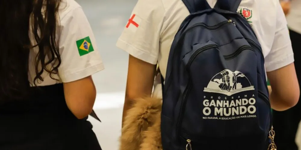 Idealizado pelo Governo do Estado e desenvolvido pela Secretaria da Educação (Seed-PR), o programa viabiliza a oportunidade de intercâmbio internacional a estudantes.