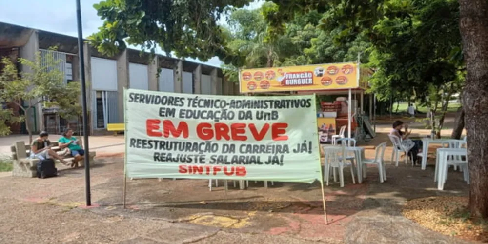 Governo prepara proposta para tentar encerrar greves em universidades