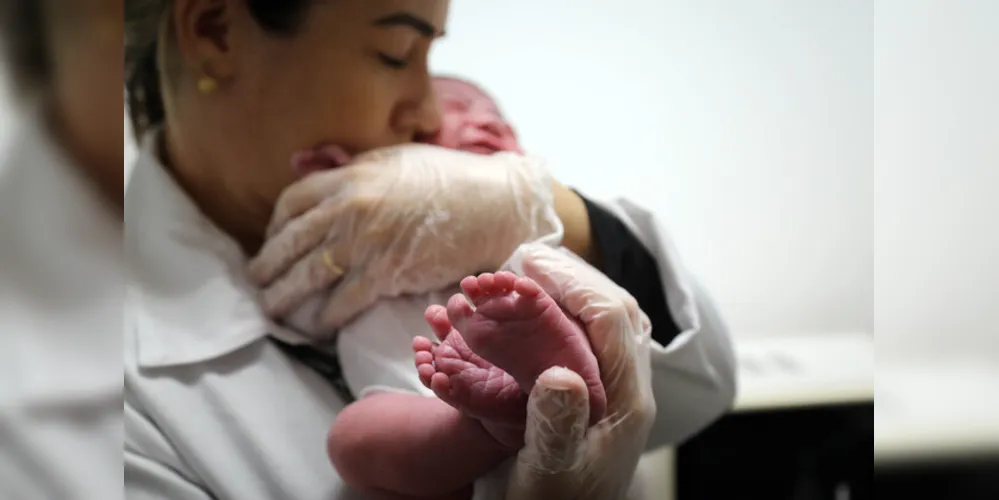 A queda nos nascimentos segue uma tendência nacional, já que todas as regiões e grande parte dos estados apresentaram estatísticas semelhantes no período