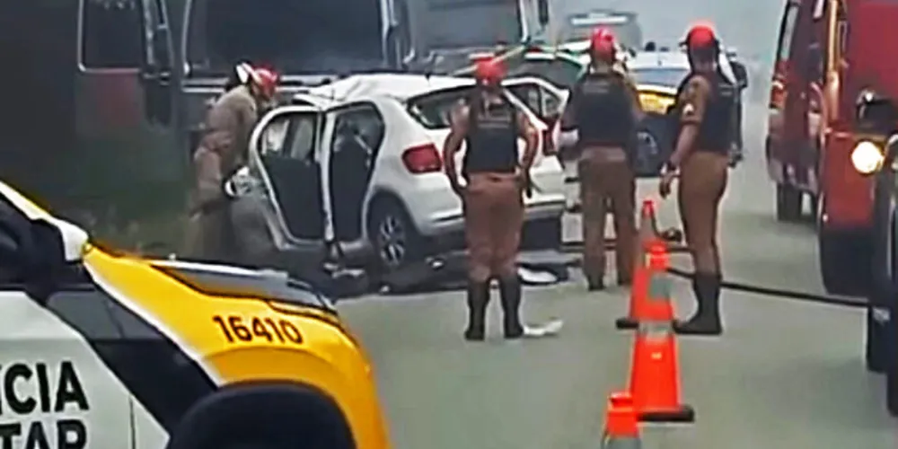 Acidente aconteceu na manhã desta quarta-feira (1)