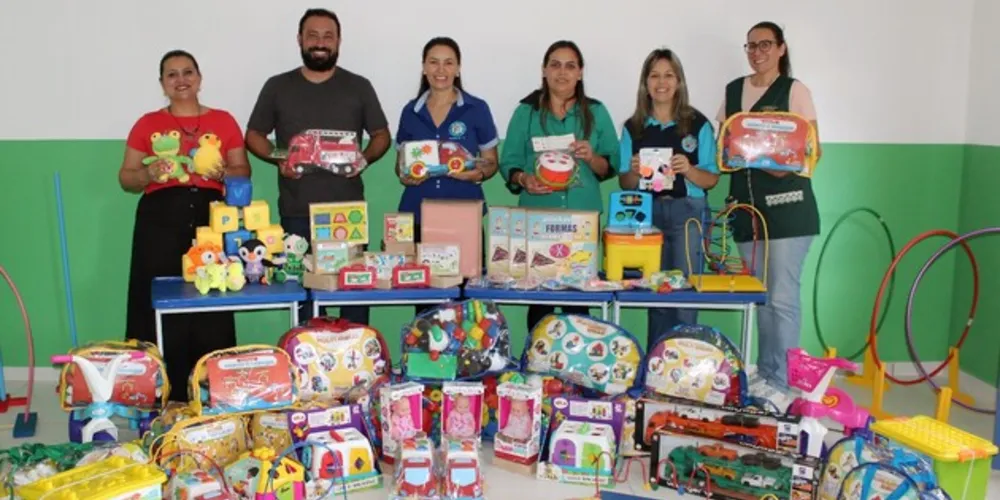 Introduzidos nas salas de aula, os brinquedos educativos proporcionam uma experiência de aprendizado dinâmica