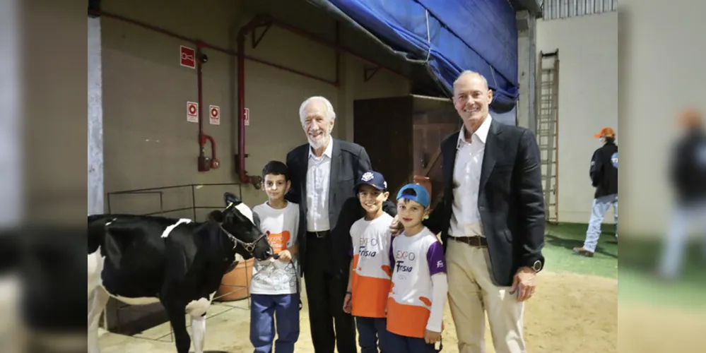 Com apoio do Estado, 17ª ExpoFrísia propõe discussões sobre o mercado leiteiro