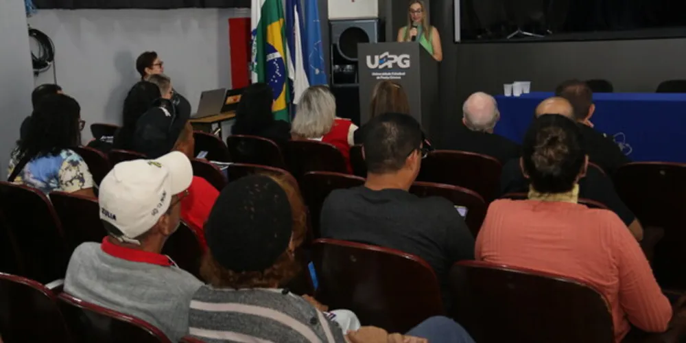 O evento contou com 120 pessoas, entre elas 89 migrantes