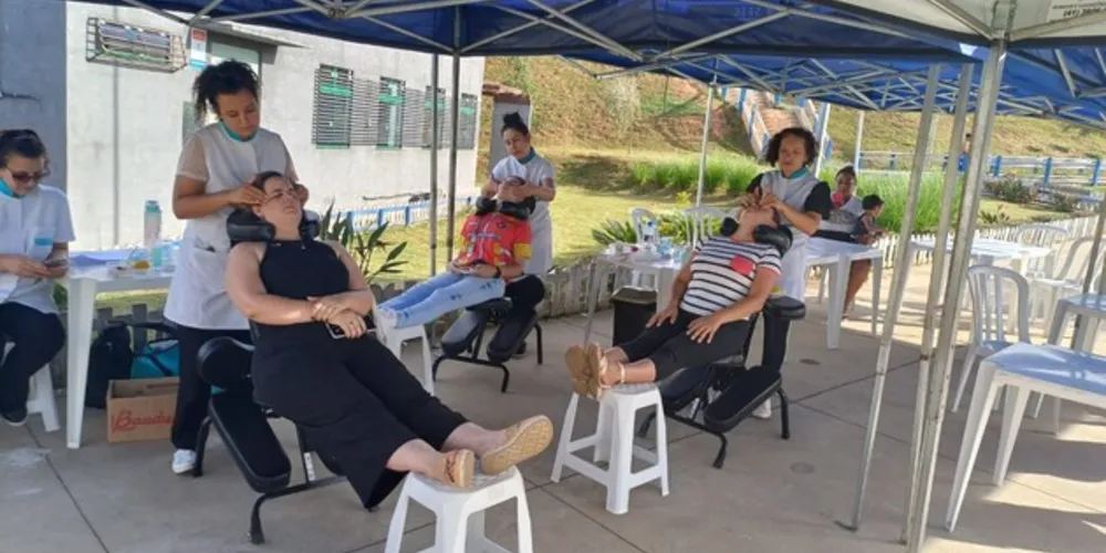 Serviços e atividades foram oferecidos gratuitamente durante o último sábado (16)