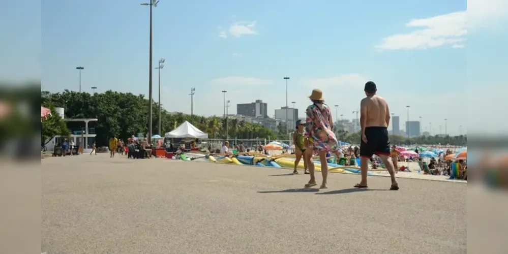 A onda de calor vai afetar, sobretudo, os estados do Rio de Janeiro, São Paulo, Minas Gerais e Paraná