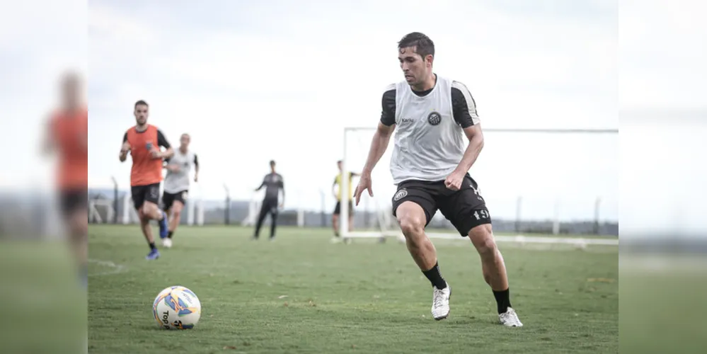 Na sua terceira passagem pelo clube, Pedrinho atuou em 8 partidas com a camisa Alvinegra