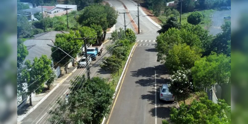 Uma das características da nova extensão da Avenida Brasil é a inclusão de calçadas projetadas