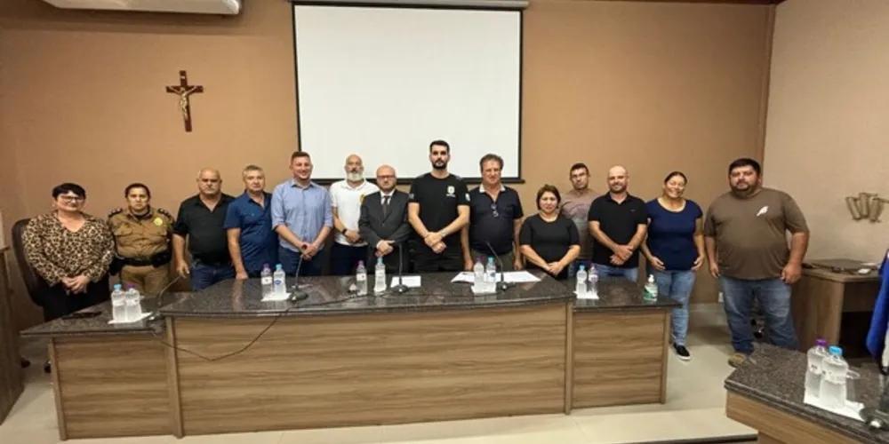 Durante a reunião, foram debatidos temas relativos à segurança pública