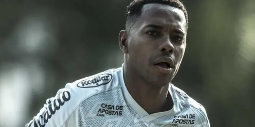Assim que o processo de homologação encerrar sua tramitação no STJ, Robinho deve ser preso em Santos