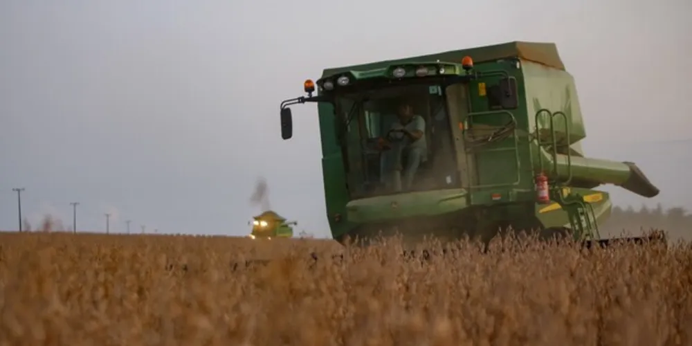 Foram colhidos 52% dos 5,8 milhões de hectares de soja plantados