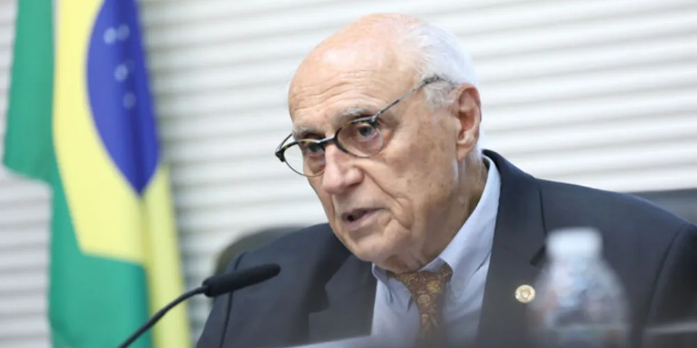 O deputado compartilhou parte de sua experiência pessoal com a maconha