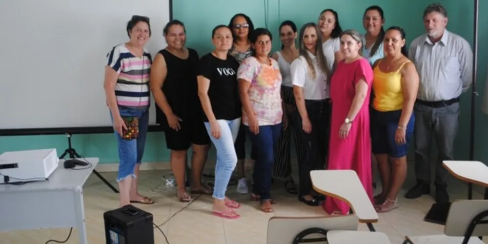 A votação será realizada de forma individual, por meio de uma cédula na qual o eleitor deverá marcar um único "X"