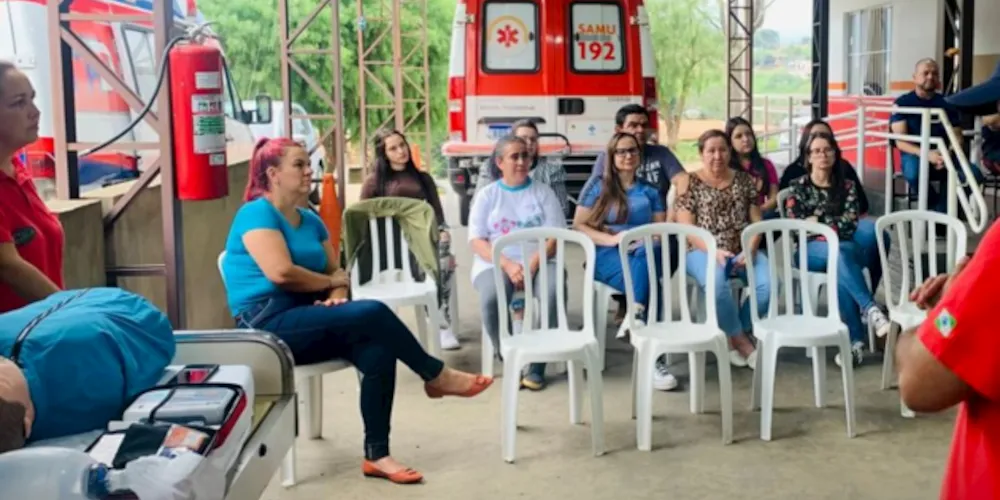 O evento contou com a presença de técnicos em enfermagem e médicos
