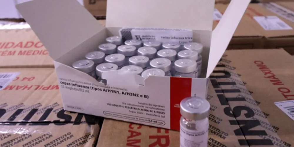 Campanha de vacinação contra a gripe começa nesta segunda para 4,5 milhões de pessoas