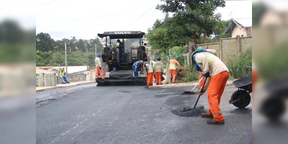 Para a prefeita Elizabeth Schmidt, esta obra é essencial para ampliar a infraestrutura dos bairros