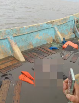 Vários corpos foram encontrados na embarcação