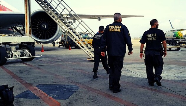 PF prende grupo suspeito de inserir malas com drogas com destino ao exterior