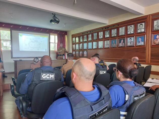 Polícia Militar realizou uma reunião com a Diretoria do Operário e os representantes da Guarda Civil Municipal, Superintendência de Trânsito e Segurança Viária