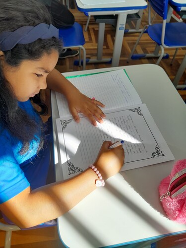 Como parte da proposta, os alunos puderam escrever as suas próprias histórias