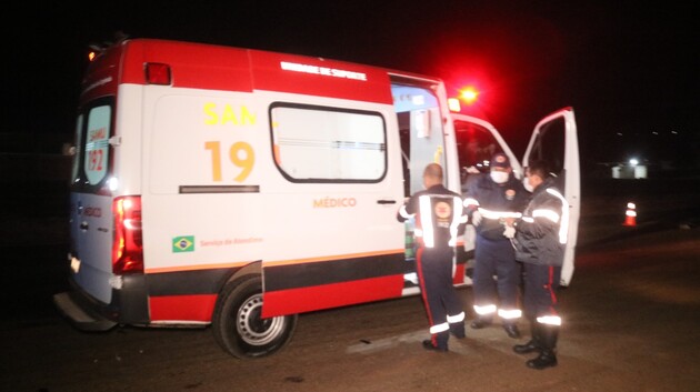 Os serviços de emergência do Samu foram acionados e se dirigiram ao local na tentativa de socorrer as vítimas
