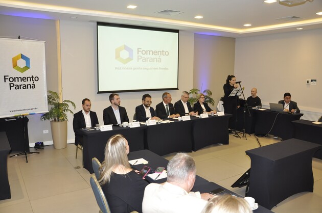 Programa atendeu 3.011 empreendimentos de 126 municípios paranaenses