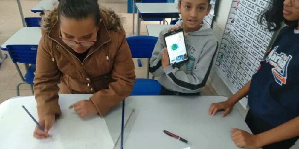 Tecnologia foi aliada dos alunos durante o trabalho realizado