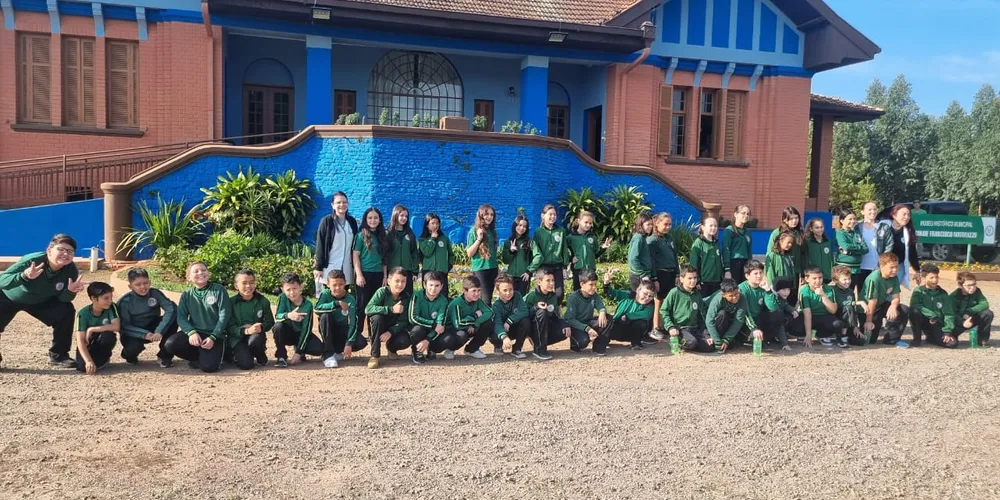 Local é palco recorrente de alunos da rede municipal de ensino