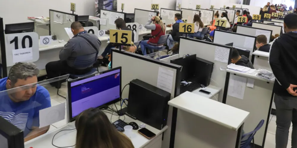 Com destaque para Curitiba, Agências do Trabalhador têm 19,5 mil vagas disponíveis