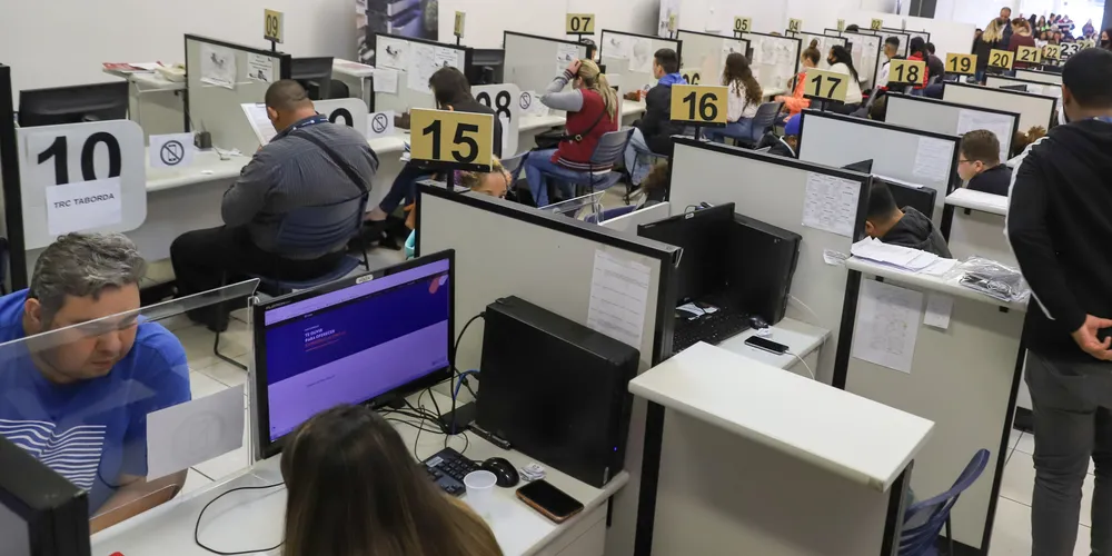Agências do Trabalhador iniciam a semana com 24,1 mil vagas, maior número do ano