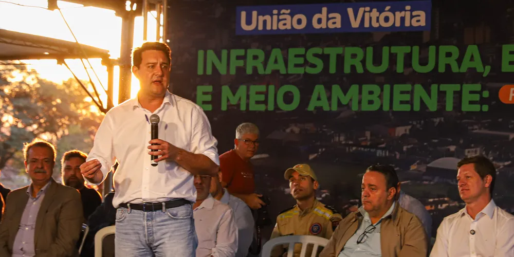 O governador Carlos Massa Ratinho Junior assinou nesta quinta-feira (20) a ordem de serviço